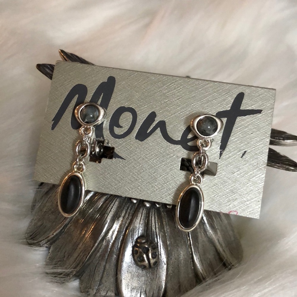 Monet clip earrings